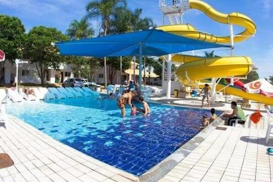 Flat Di Roma Resort Internacional *